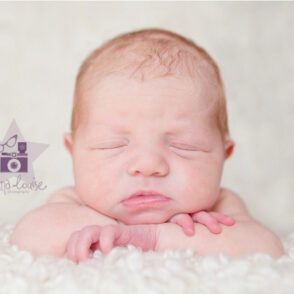 Safely Posing Newborns - Kent Newborn Photographer